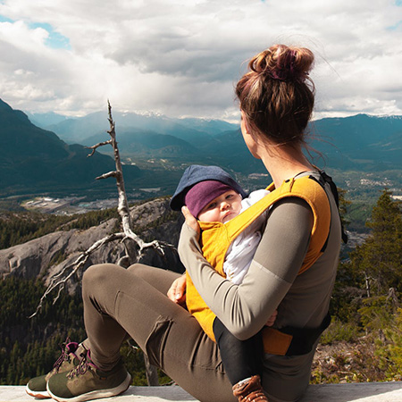 Baby dragen op buik of rug